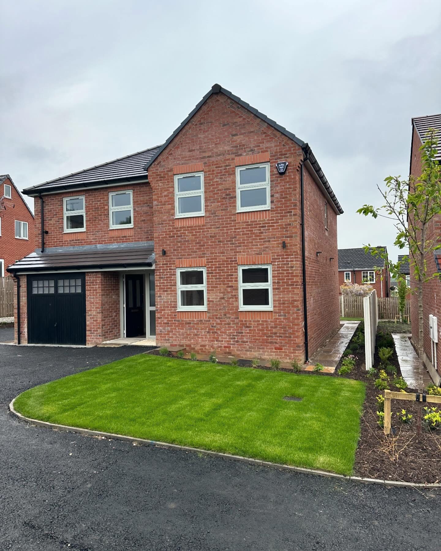 The Hawthorns - Hemmingfield 1